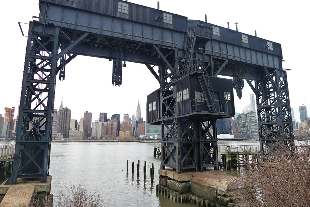 En relik från en svunnen tid, då det gick tågpråmar över East River. Foto: Erik Bergin